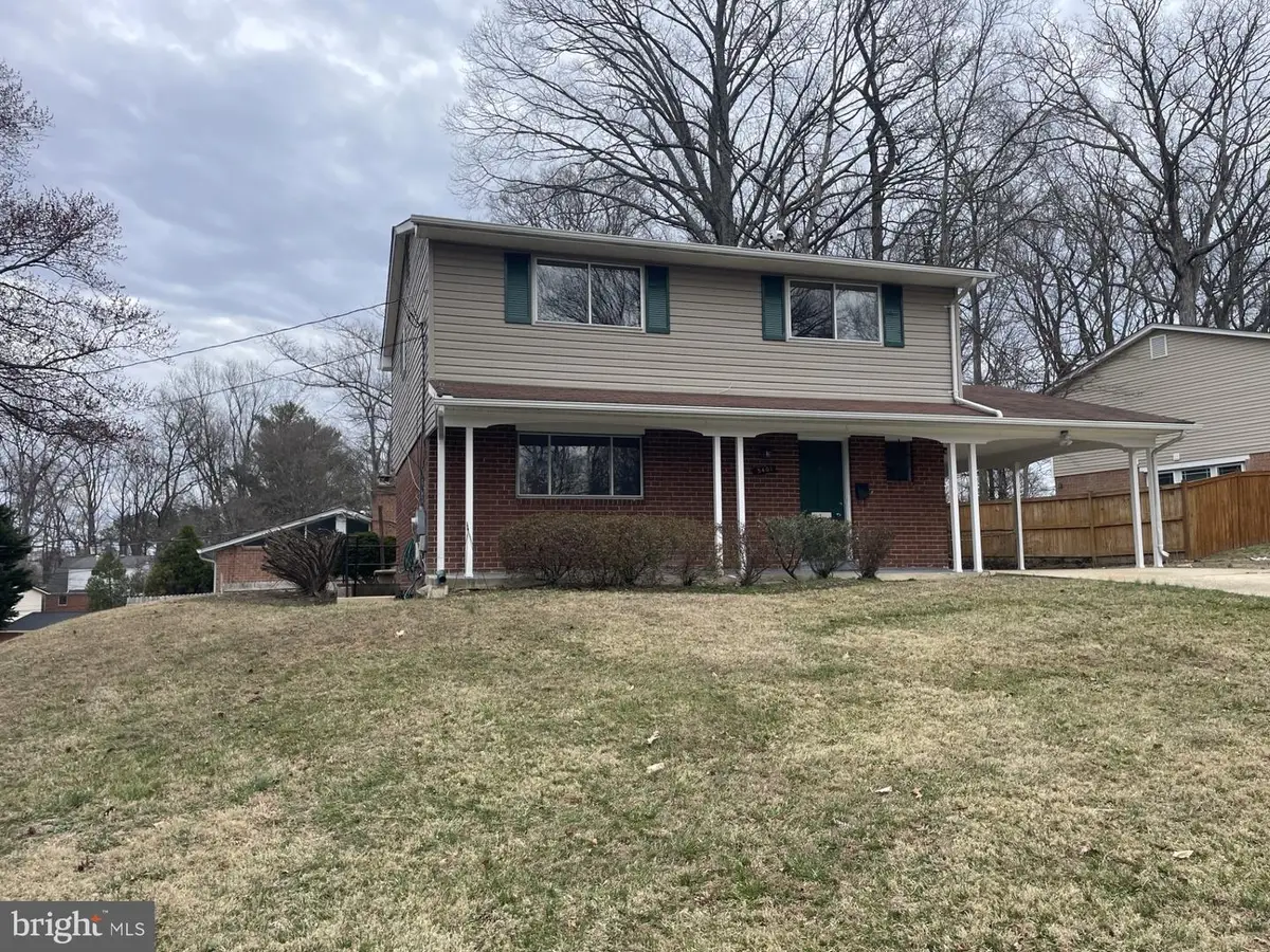 5401 Southampton Dr, Springfield, VA 22151 - #1