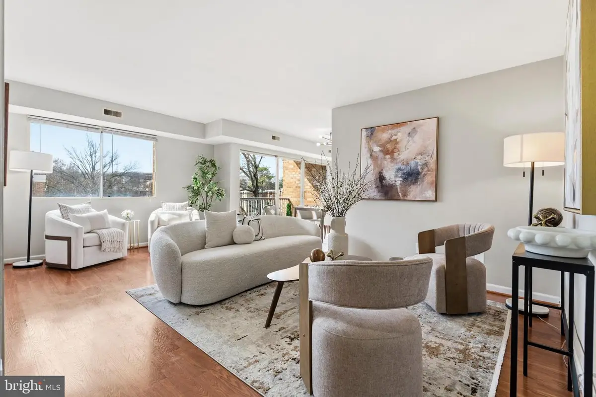 8001 Chanute Pl #12, Falls Church, VA 22042 - #1