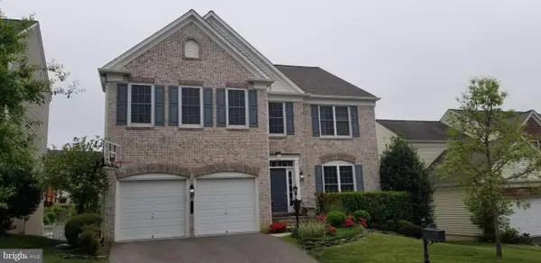 8171 Douglas Fir Dr, LORTON, VA 22079