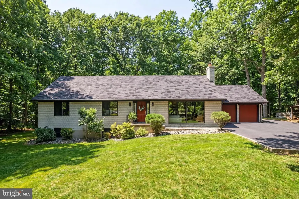 7427 Maple Branch Rd, Clifton, VA 20124 - #1