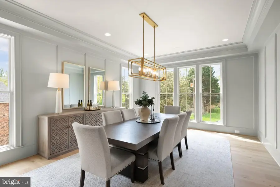 5850 Upton St, McLean, VA 22101 - #3