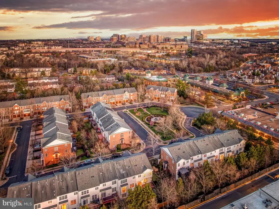 113 Herndon Mill Cir, Herndon, VA 20170 - #3