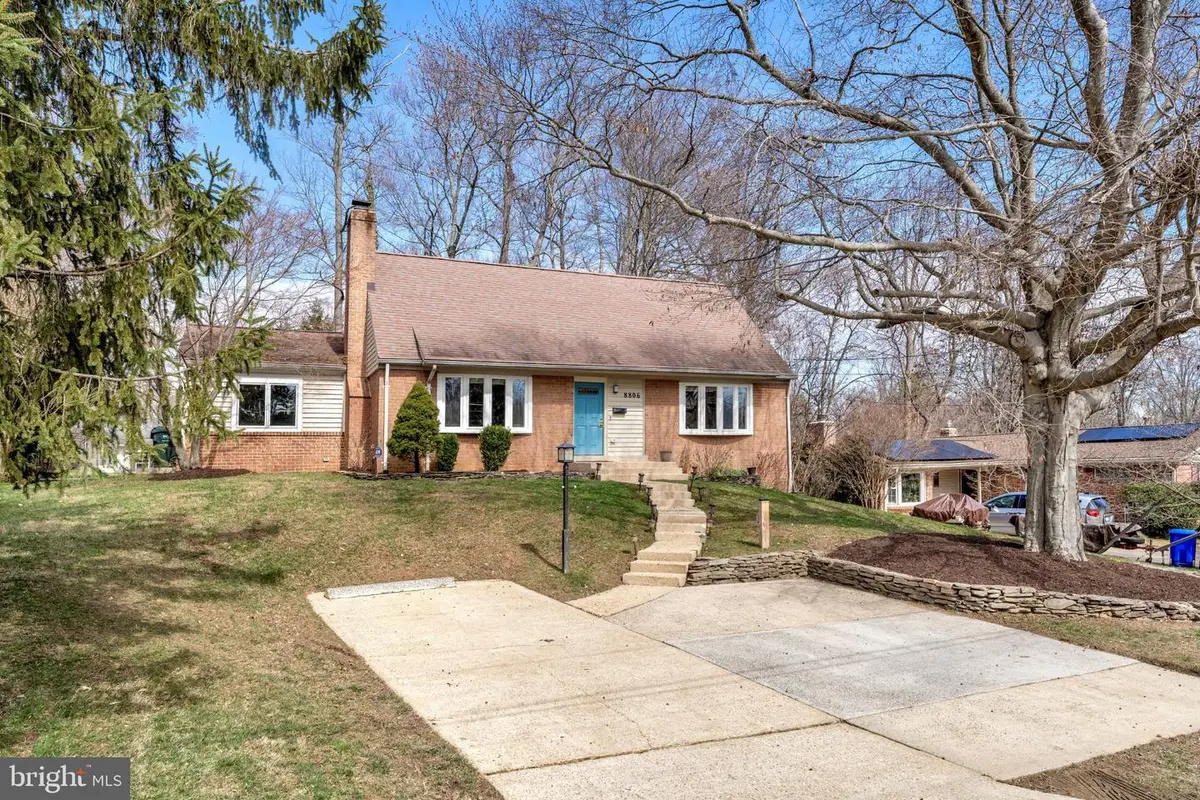 8806 Cromwell Dr, Springfield, VA 22151 - #1
