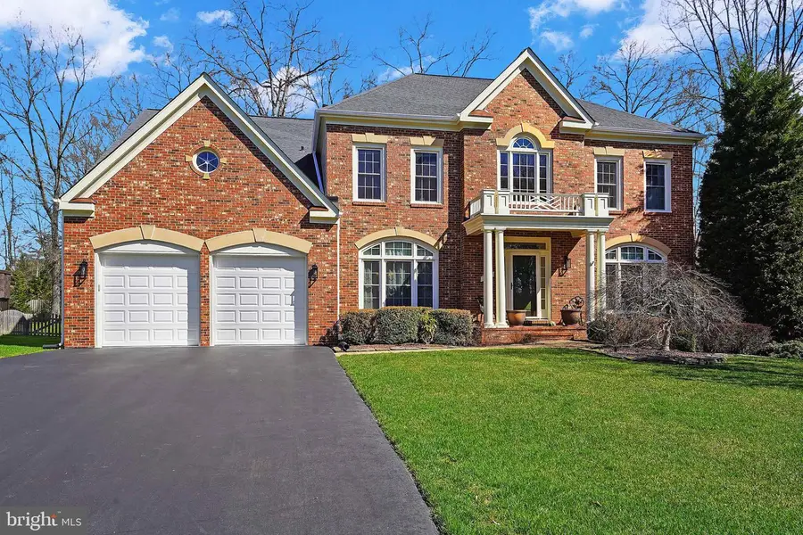 7366 Hunters Oak Ct, Springfield, VA 22150 - #2