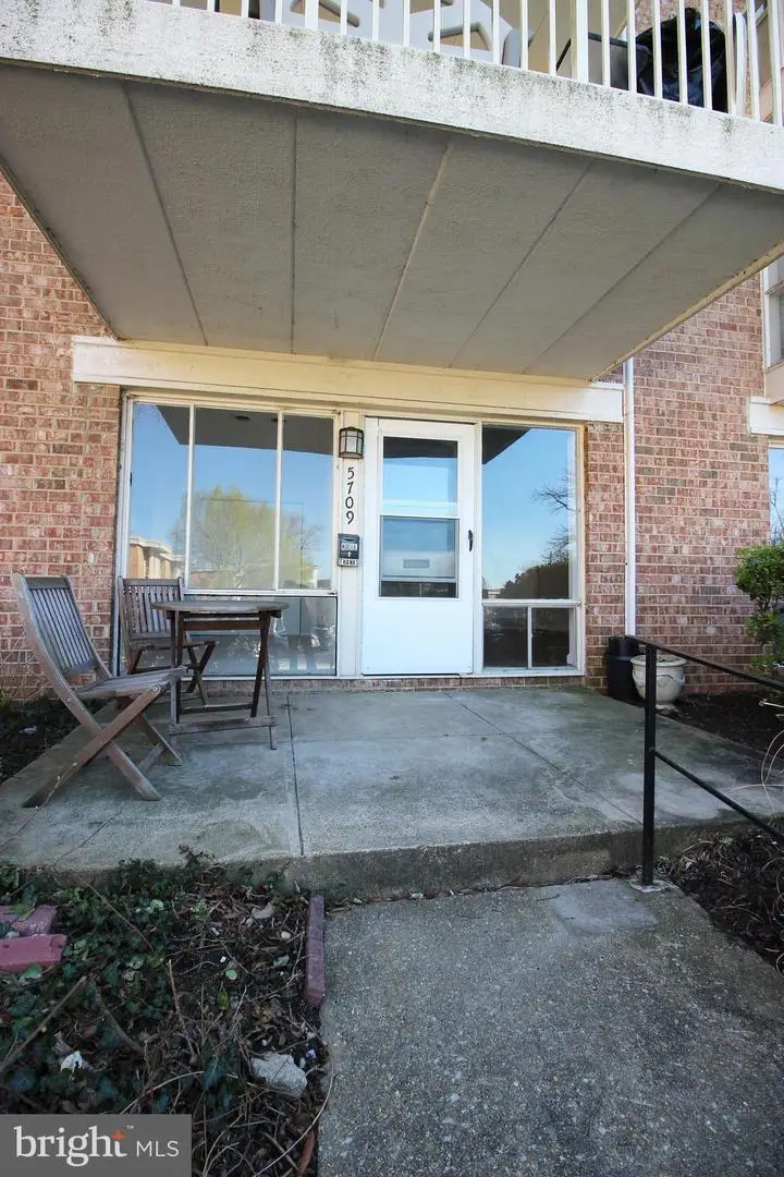 5709 Indian Ct #190, Alexandria, VA 22303 - #2