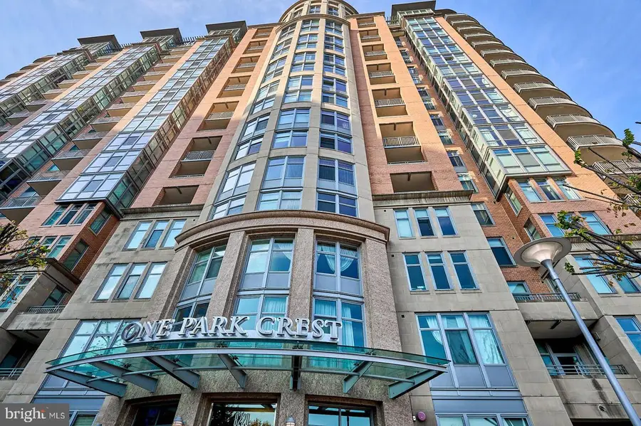 8220 Crestwood Heights Dr #714, McLean, VA 22102 - #2