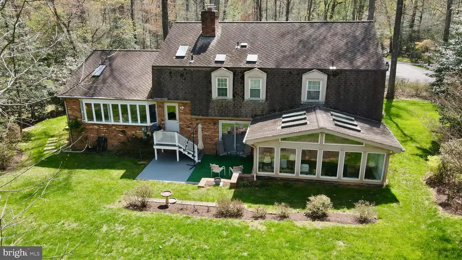 12012 Canter Ln, Reston, VA 20191 - #3