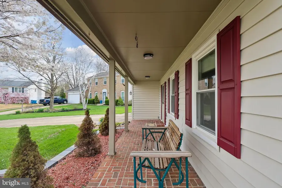 12810 Lady Fairfax Cir, Herndon, VA 20170 - #3