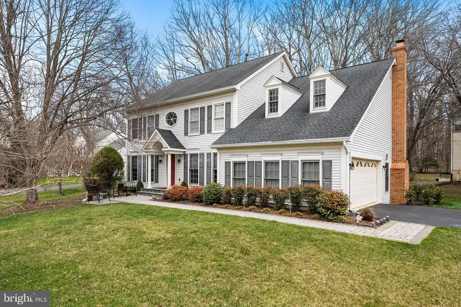 8648 Chase Glen Cir, Fairfax Station, VA 22039 - #3