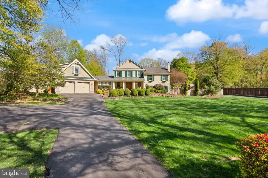 11809 Wayland St, Oakton, VA 22124 - #2