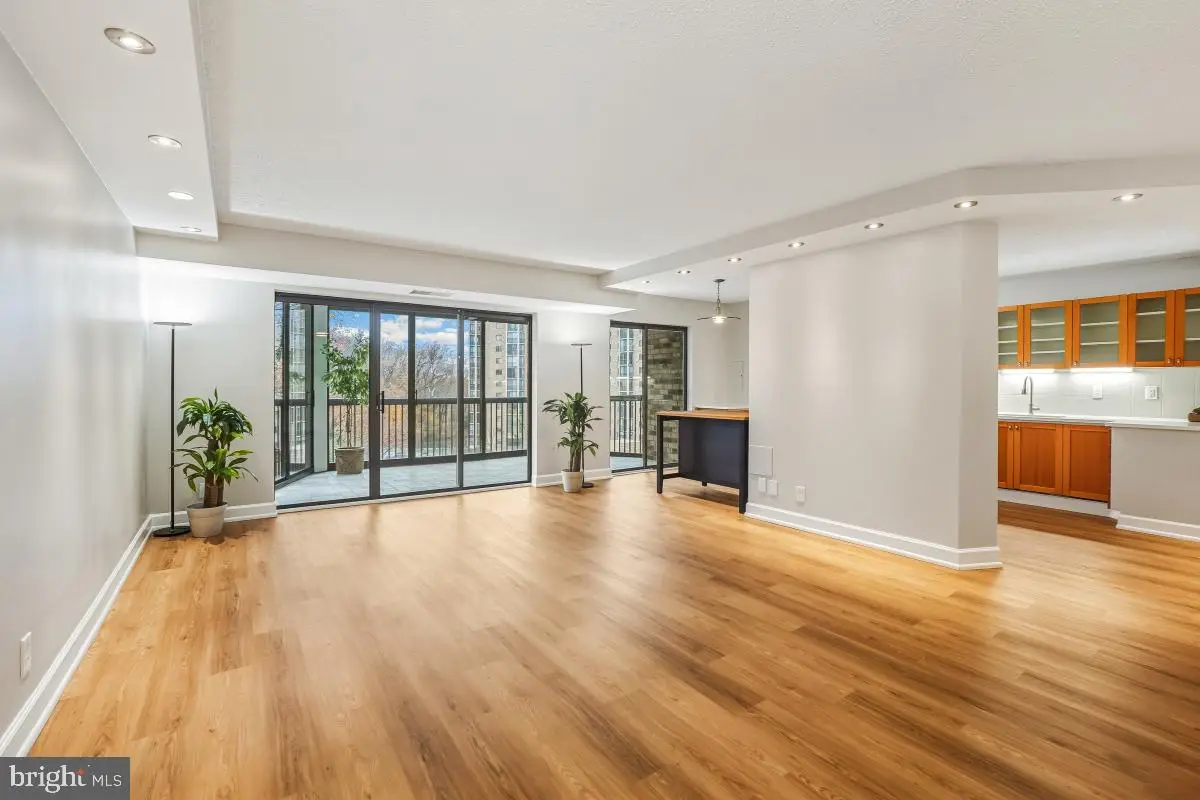 5904 Mount Eagle Dr #601, Alexandria, VA 22303 - #1