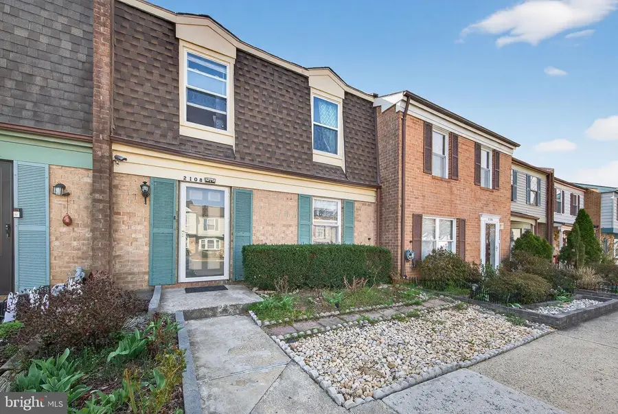 2108 Mager Dr, Herndon, VA 20170 - #2