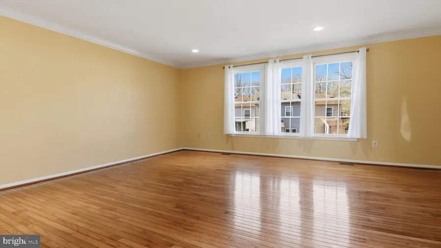 14445 Salisbury Plain Ct, Centreville, VA 20120 - #3