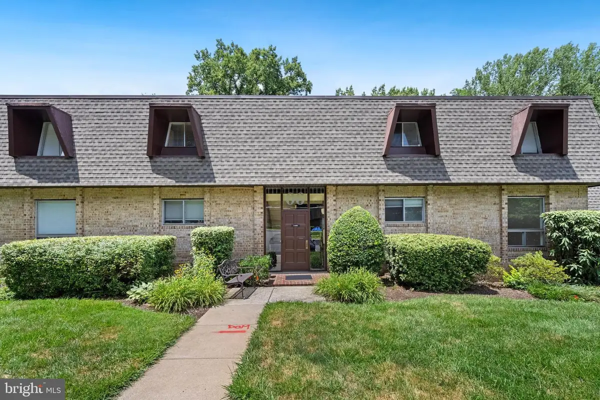 11606 Vantage Hill Rd #12b, Reston, VA 20190 - #1