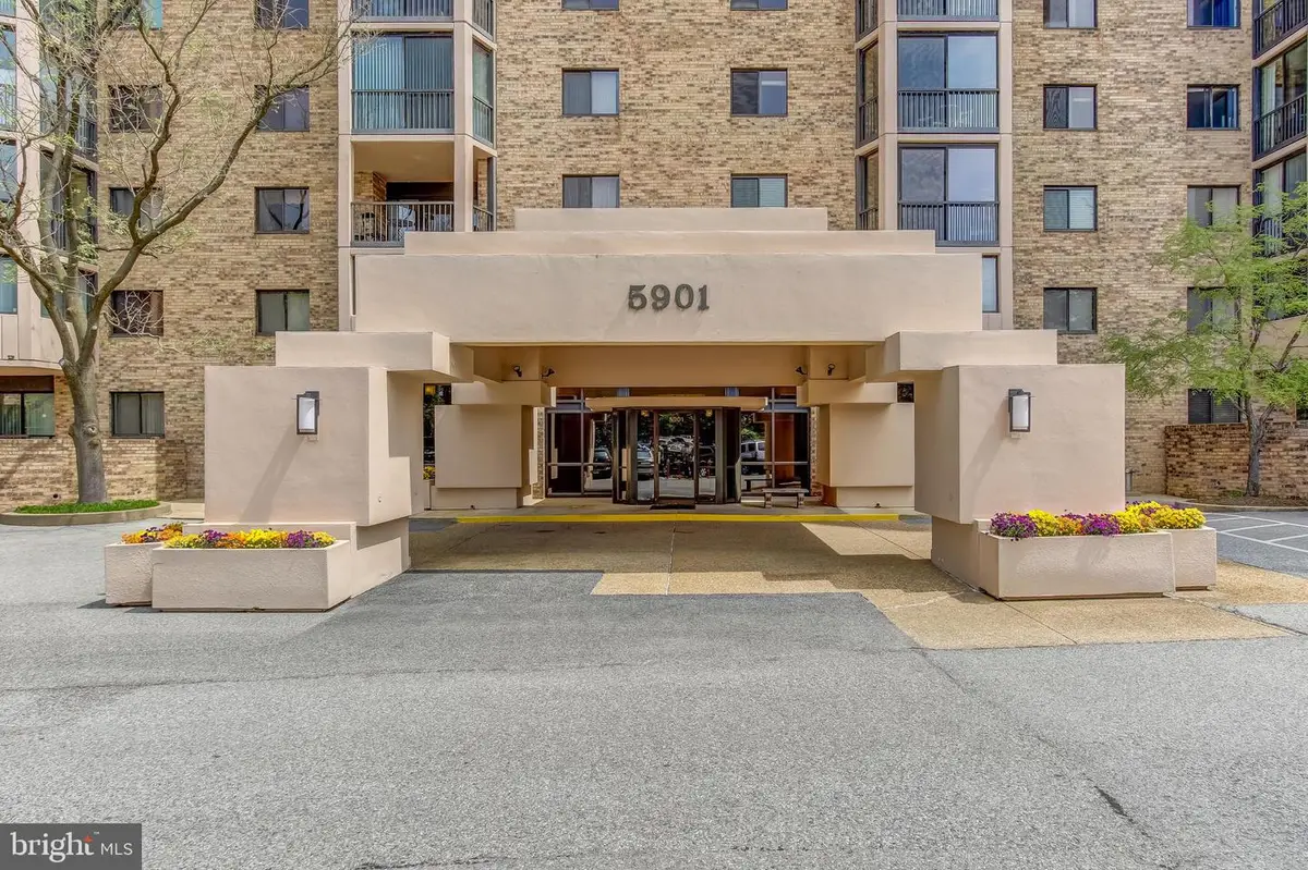 5901 Mount Eagle Dr #1005, Alexandria, VA 22303 - #1