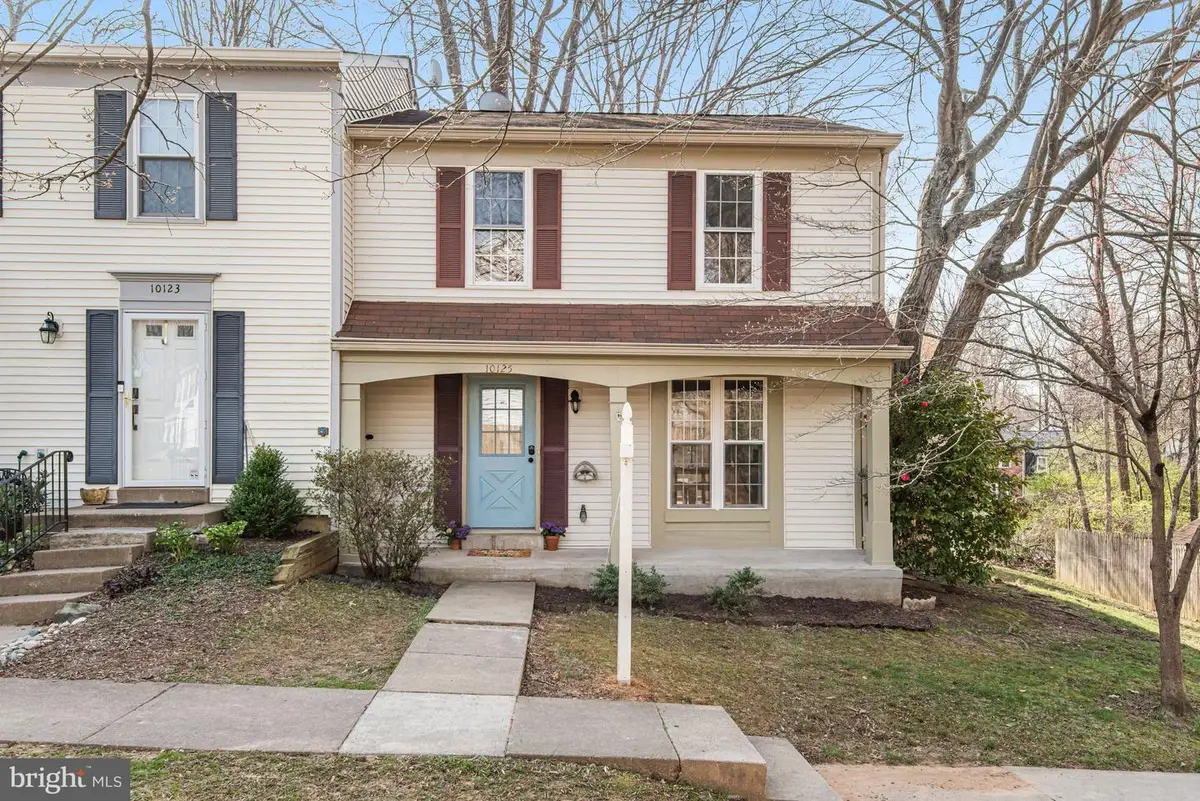 10125 Sassafras Woods Ct, Burke, VA 22015 - #1