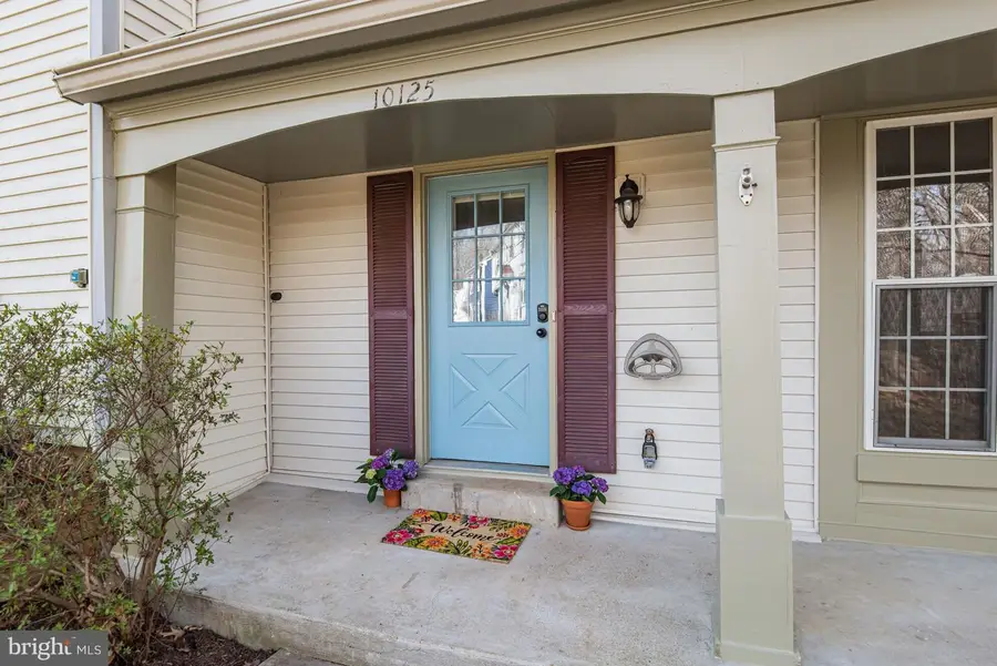 10125 Sassafras Woods Ct, Burke, VA 22015 - #2