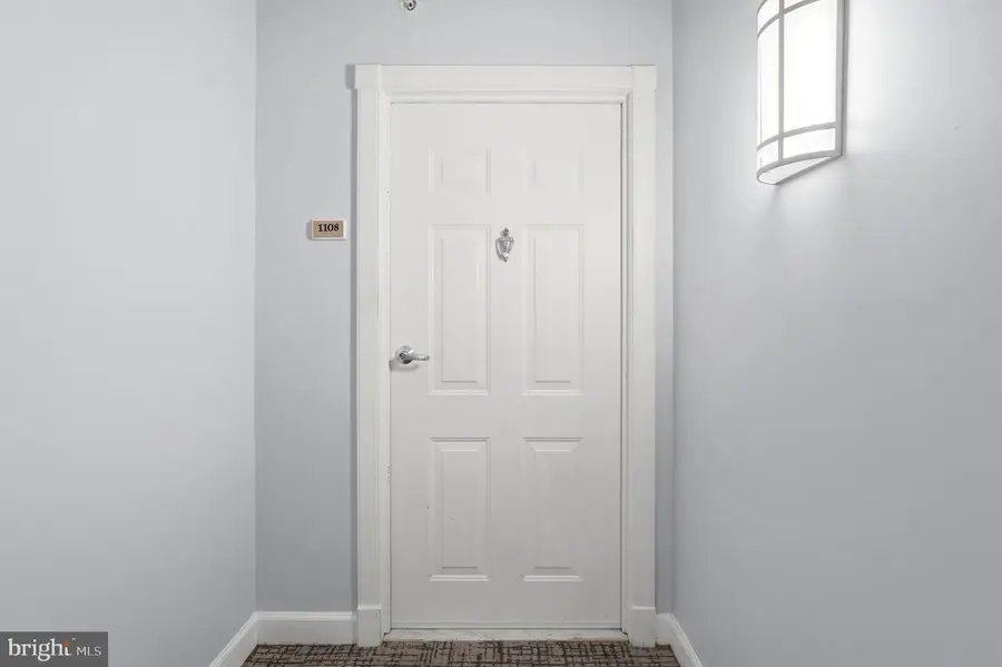 2726 Gallows Rd #1108, Vienna, VA 22180 - #3