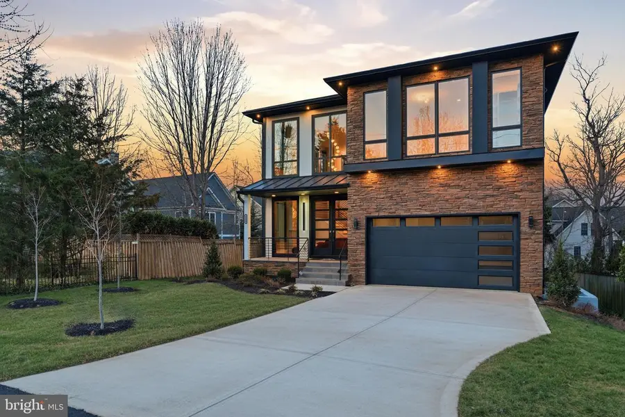 1805 Franklin Ave, McLean, VA 22101 - #2