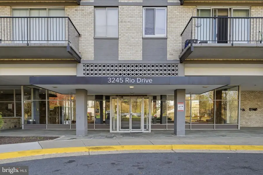 3245 Rio Dr #906, Falls Church, VA 22041 - #3