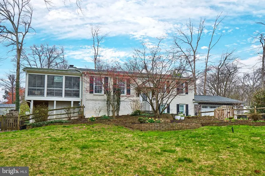 3270 Fox Mill Rd, Oakton, VA 22124 - #3