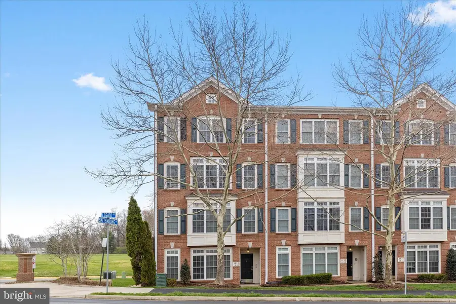 4608 Battenburg Ln #832, Fairfax, VA 22030 - #2