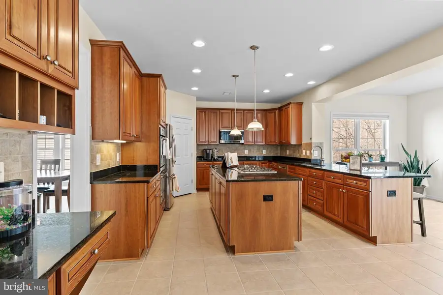 8840 Western Hemlock Way, Lorton, VA 22079 - #2