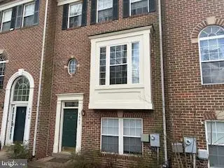 4067 Fountainside Ln, Fairfax, VA 22030 - #1