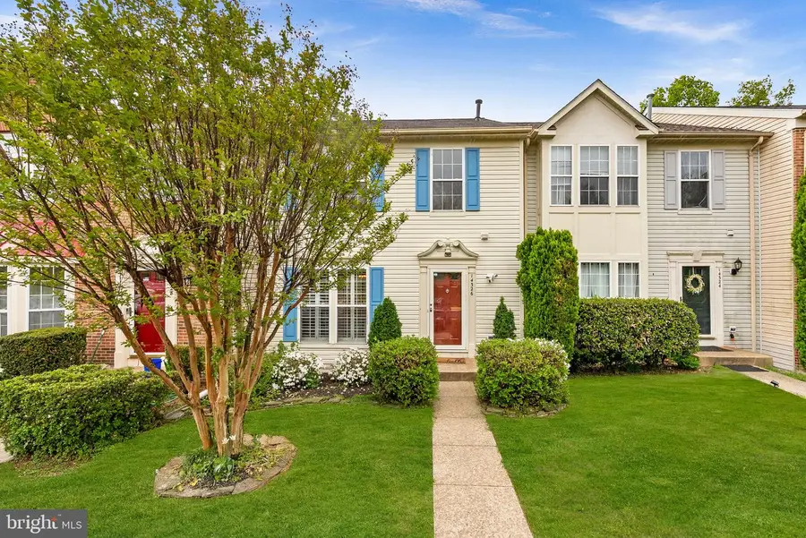 14326 Stonewater Ct, Centreville, VA 20121 - #2