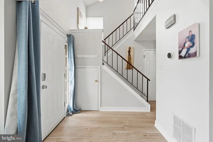 14004-b Walter Bowie Ln, Centreville, VA 20121 - #2