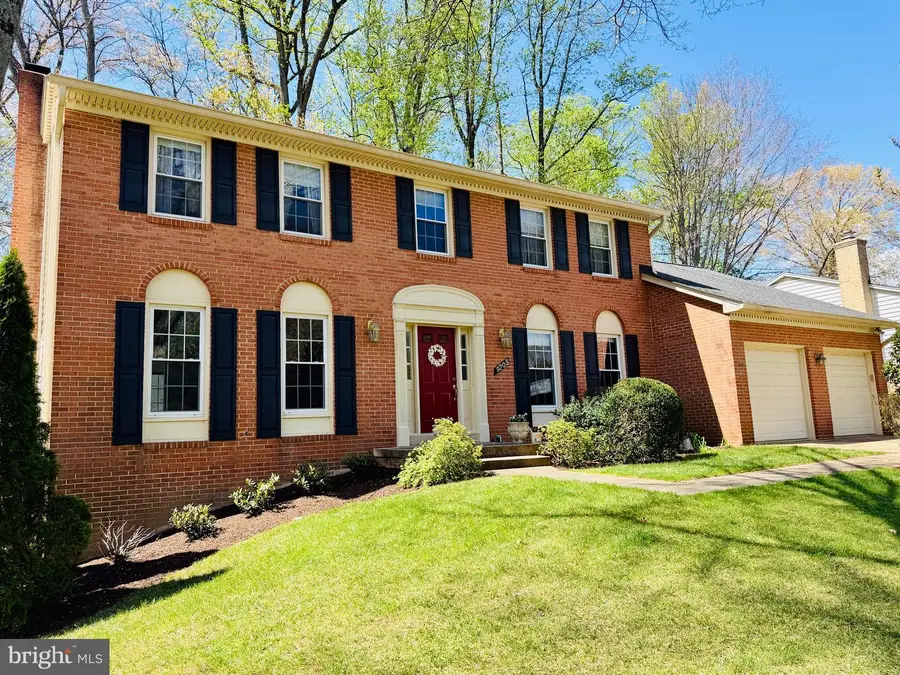9705 Flintridge Ct, Fairfax, VA 22032 - #2