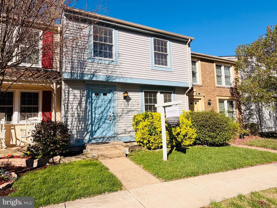 1632 Barnstead Dr, Reston, VA 20194 - #2