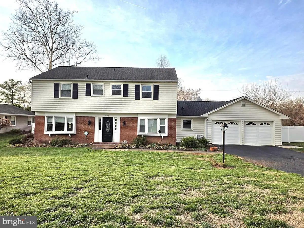 13109 Poplar Tree Rd, Fairfax, VA 22033 - #1