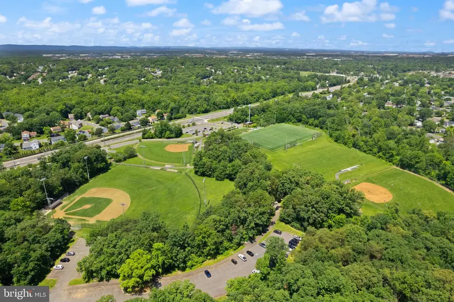 13109 Poplar Tree Rd, Fairfax, VA 22033 - #2