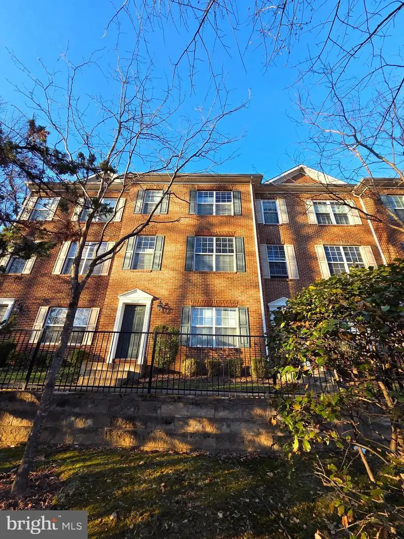 12431 Oak Rail Ln, Fairfax, VA 22033 - #1