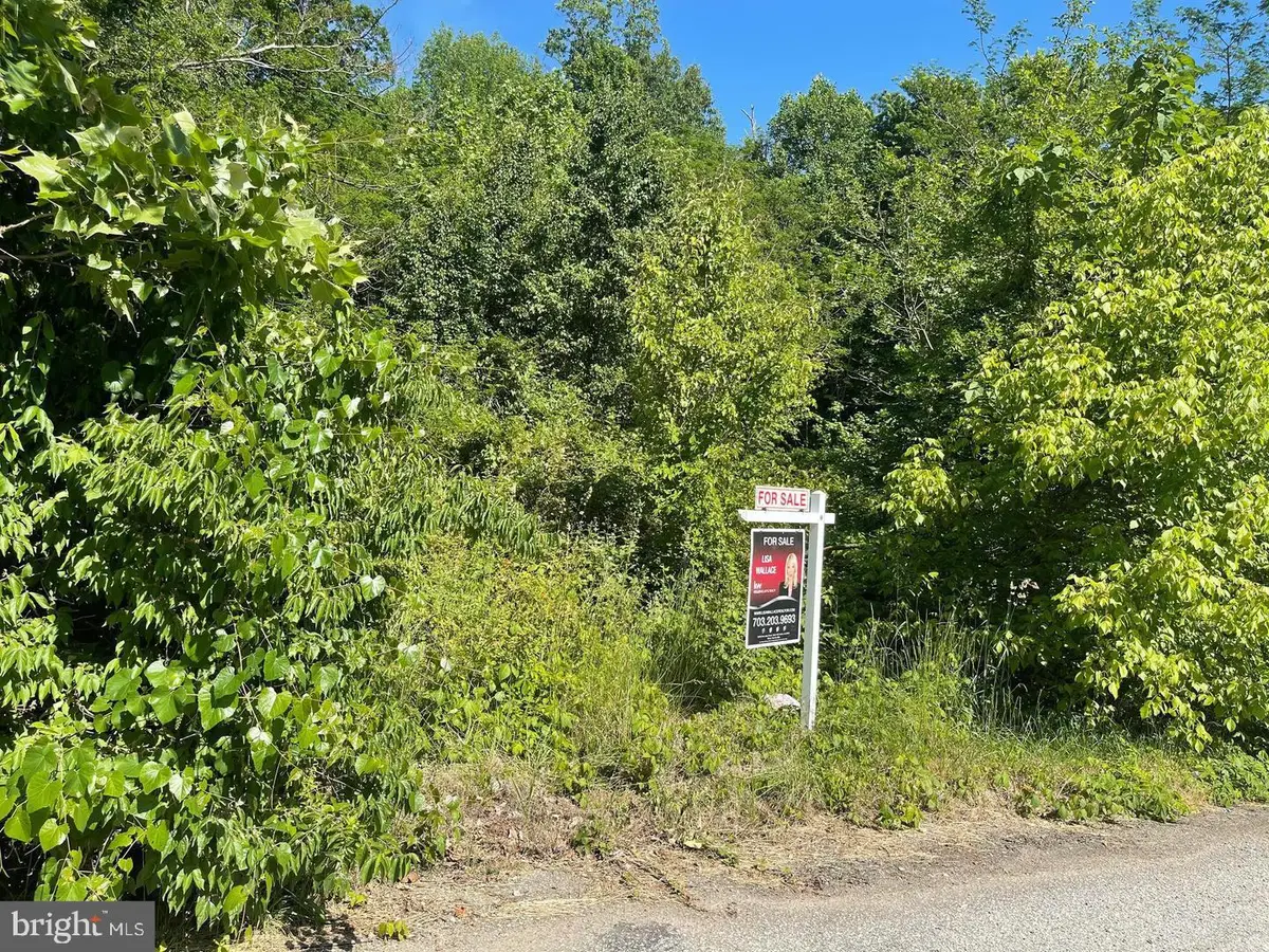 9005 Backlick Rd, Fort Belvoir, VA 22060 - #1