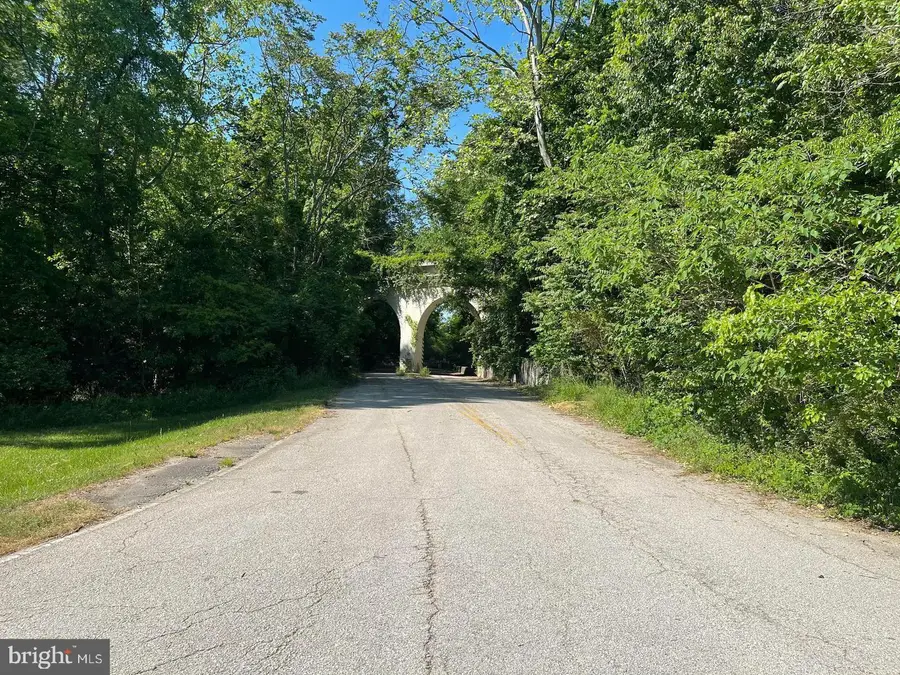 9005 Backlick Rd, Fort Belvoir, VA 22060 - #3