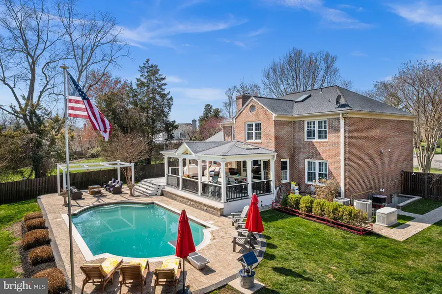 9426 Mount Vernon Cir, Alexandria, VA 22309 - #3