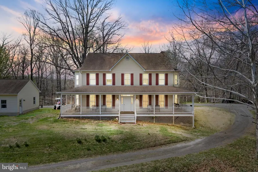 7214 Clifton Rd, Clifton, VA 20124 - #2