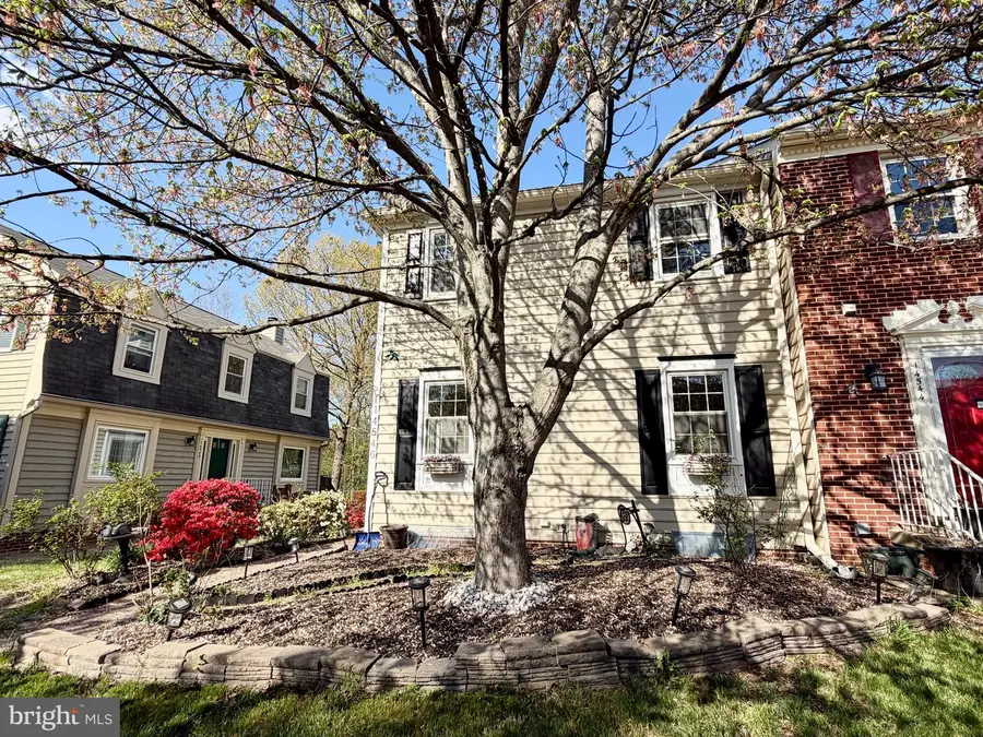 14546 Creek Branch Ct, Centreville, VA 20120 - #2