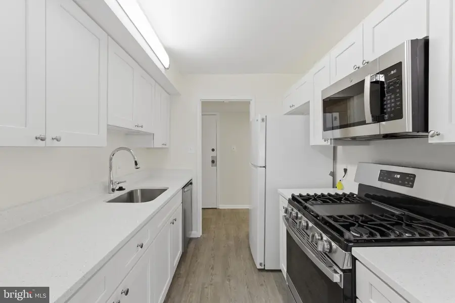 2316 Freetown Ct #10/21c, Reston, VA 20191 - #3