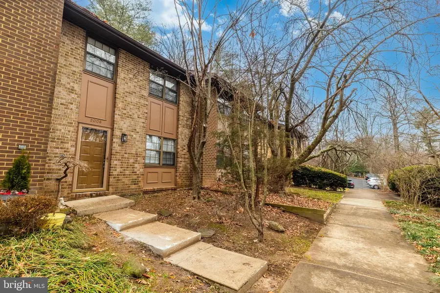 2006 Headlands Cir, Reston, VA 20191 - #2