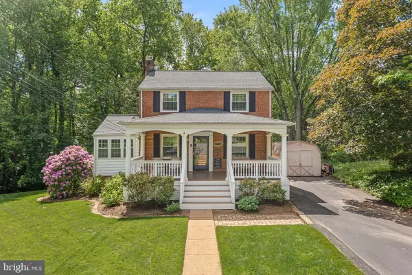 7109 Wayne Dr, ANNANDALE, VA 22003