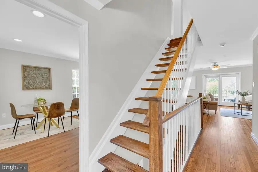 2174 Golf Course Dr, Reston, VA 20191 - #3