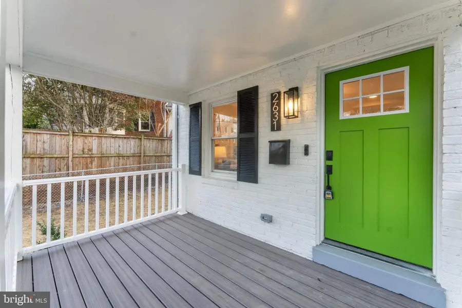 2631 Farmington Dr, Alexandria, VA 22303 - #3