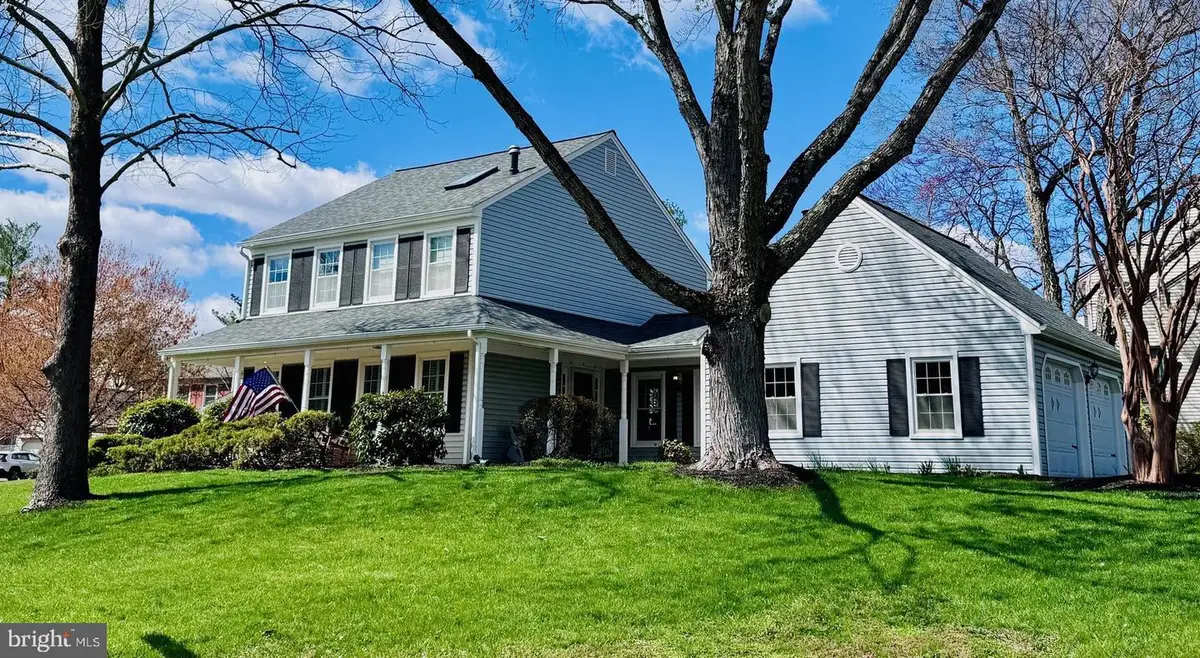 14511 Oak Cluster Dr, Centreville, VA 20120 - #1