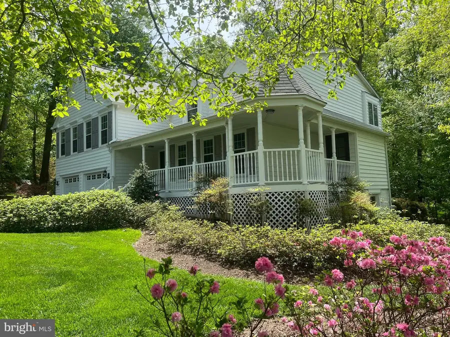 1288 Auburn Grove Ln, Reston, VA 20194 - #3