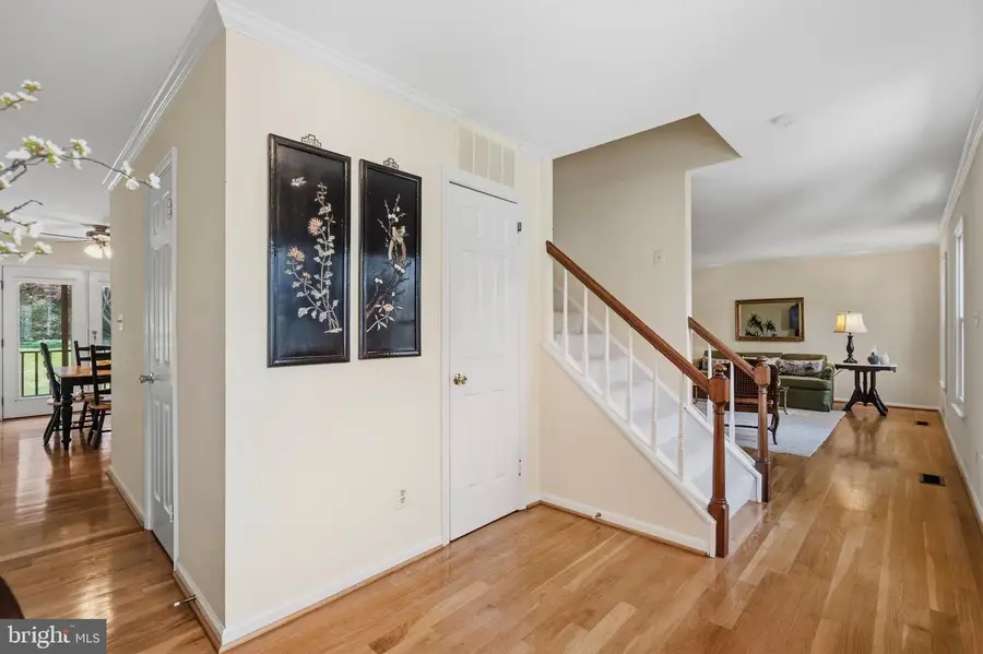 9605 Bronte Dr, Fairfax, VA 22032 - #3