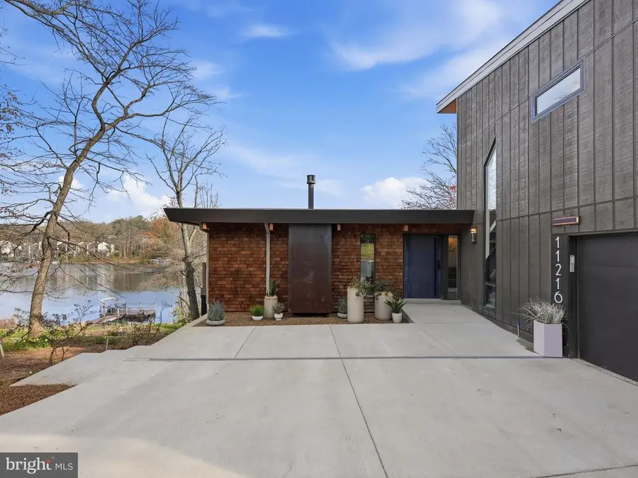 11216 S Shore Rd, Reston, VA 20190 - #3