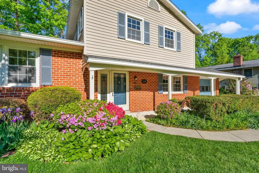 4306 Argonne Dr, Fairfax, VA 22032 - #3